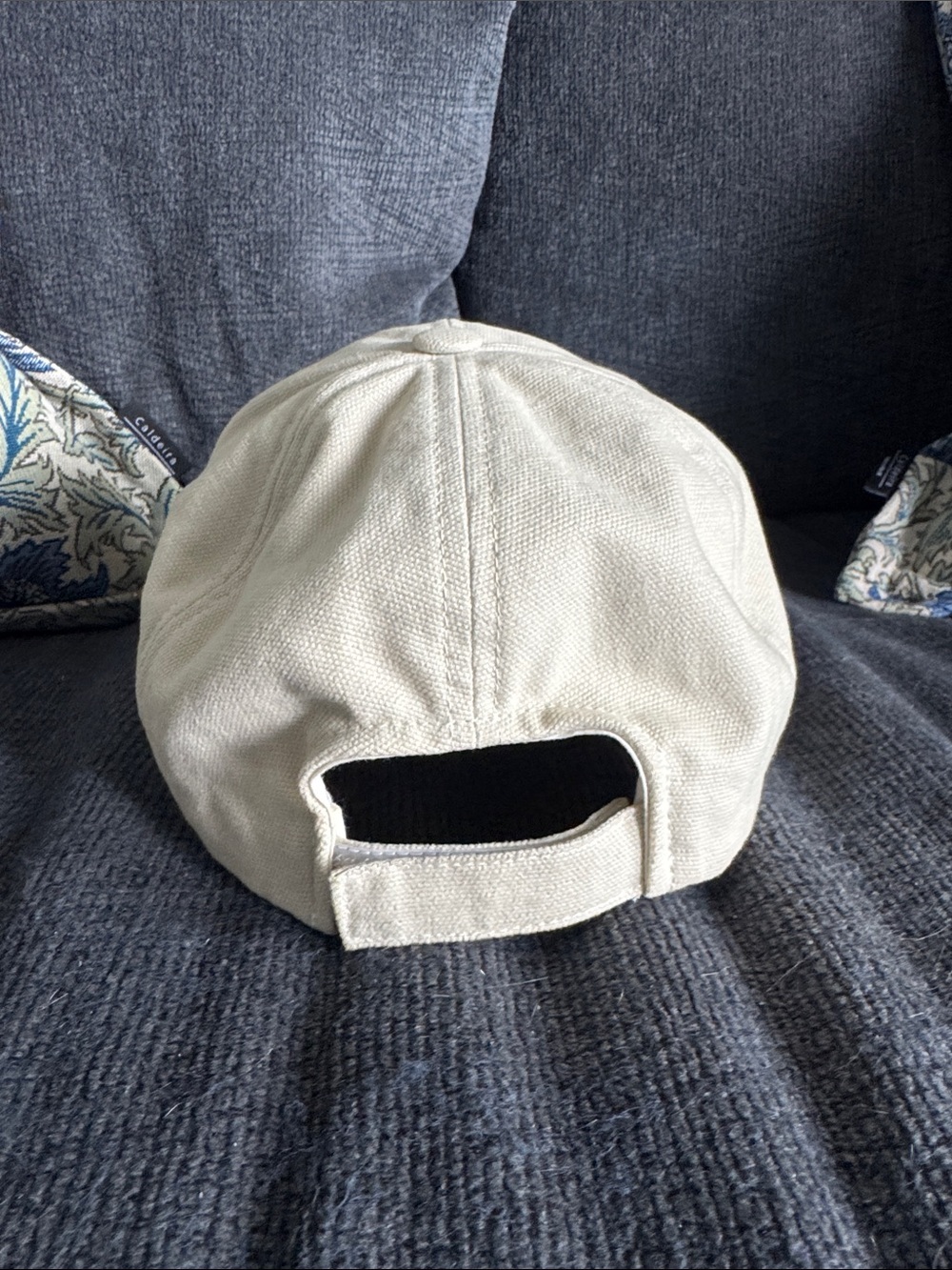 Isabel Marant Tyron Cap in Lilac - Picture 3 of 5